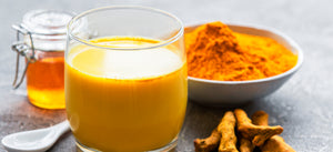 Gut support smoothie with turmeric